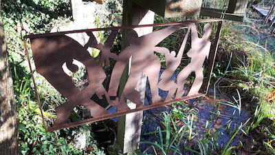 Jardin des Crouteaux - Danse, sculpture de Renaud Contet Jardin des Crouteaux - Danse, sculpture de Renaud Contet